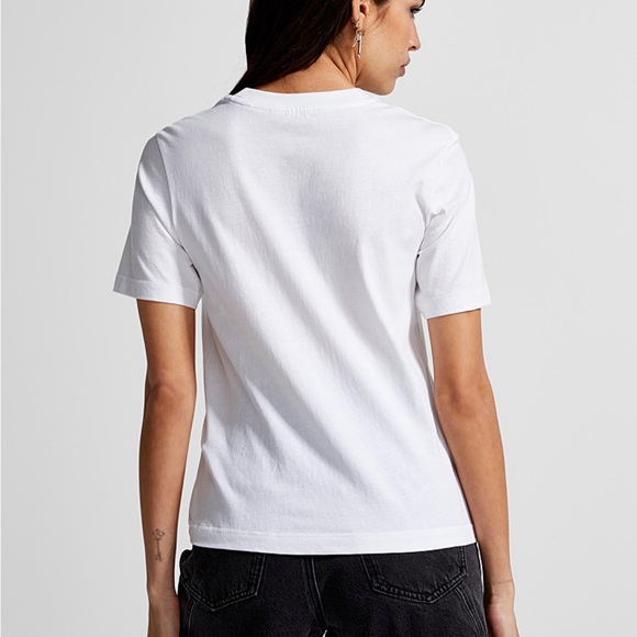 Organic cotton embroidered heart tee - Picture 3 of 6